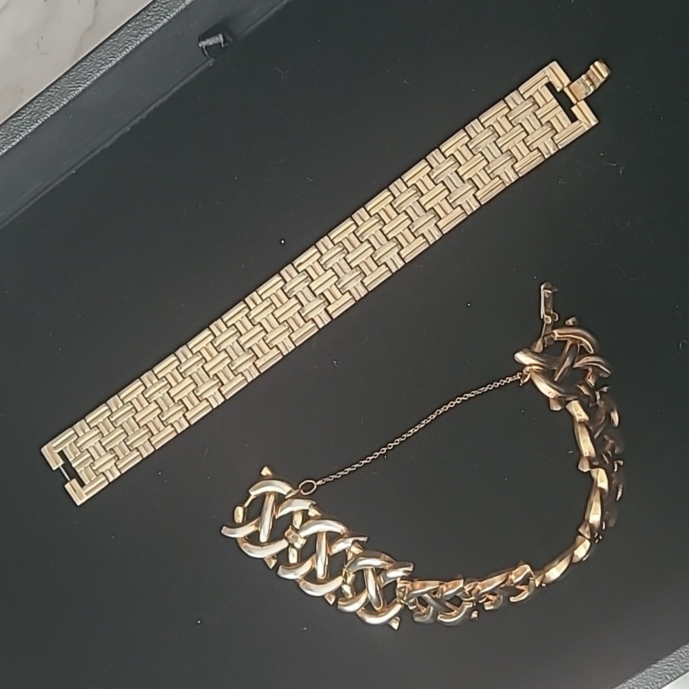 Trifari bracelets - Picture 4 of 8